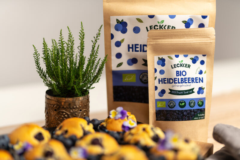 Gefriergetrocknete Blaubeeren in Blaubeermuffins